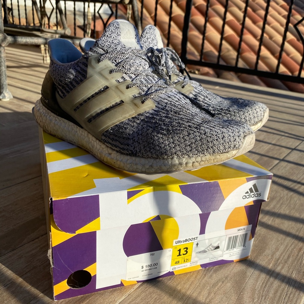 Adidas ultraboost 3.0 “Oreo” size 13